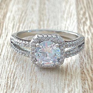 Round White Sapphire Halo Ring w/ Split Shank - 925 Sterling Silver